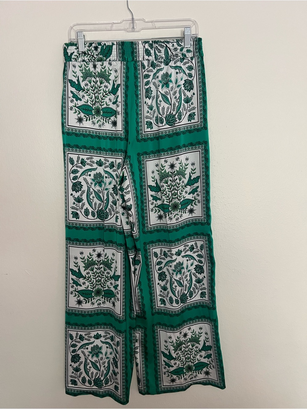Rachel Zoe Emerald Green Botanical-Print Wide Leg Pants Set - Picture 6 of 9